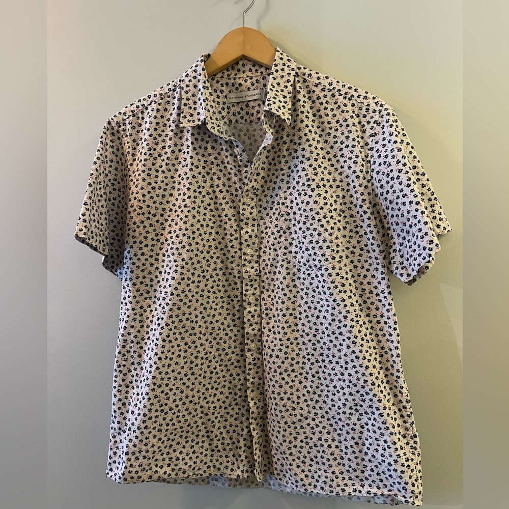 National Standards Men's Casual Button Down Shirt with Navy Floral Pattern